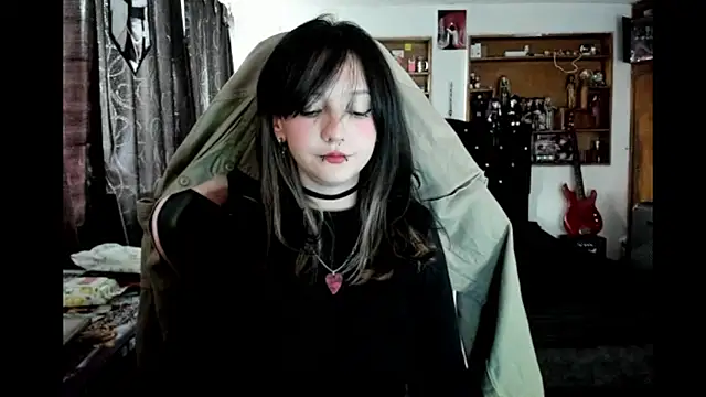 Maki Zein  online show from February 2026 08:23:02 PM