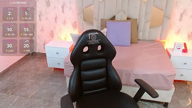 MARIANA TAY1 online show from October 2025 03:07:01 AM