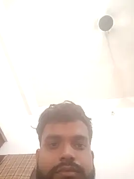 Snapshot of bold-show-couple chatting on October 2025 04:46:02 AM bold-show-couple online show from October 2025 04:46:02 AM