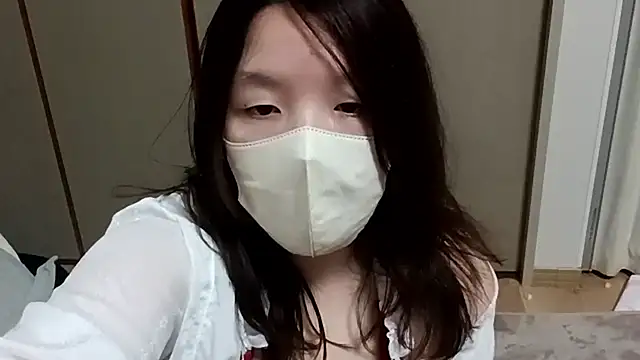 anananna1010 online show from April 2026 01:11:01 PM