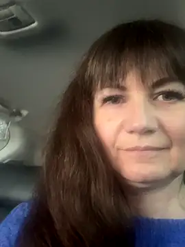 Butterfly8385 online show from November 2025 12:14:02 PM