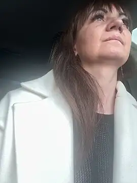 Butterfly8385 online show from April 2026 03:20:02 PM