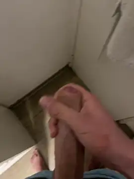 Snapshot of Lorenzo13450 chatting on November 2025 01:39:02 AM Lorenzo13450 online show from November 2025 01:39:02 AM