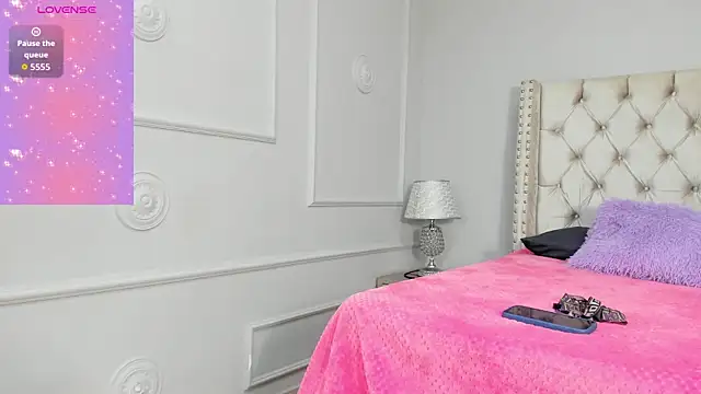 Charlie Storm  online show from January 2026 02:15:01 AM