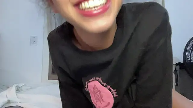 absoluthorrorfield online show from January 2026 01:20:02 AM