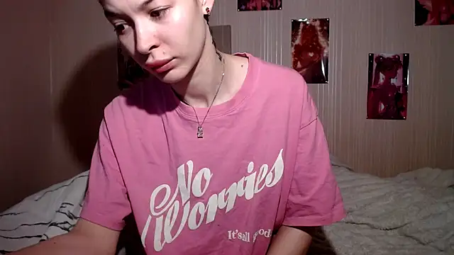 Daphne Darkthorn online show from April 2026 08:30:01 AM