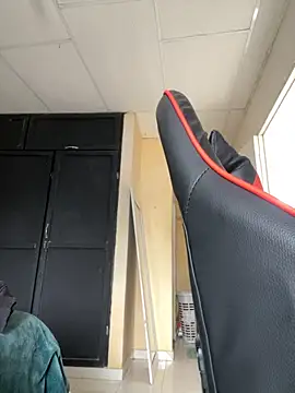 Im Camii online show from November 2025 05:34:02 PM