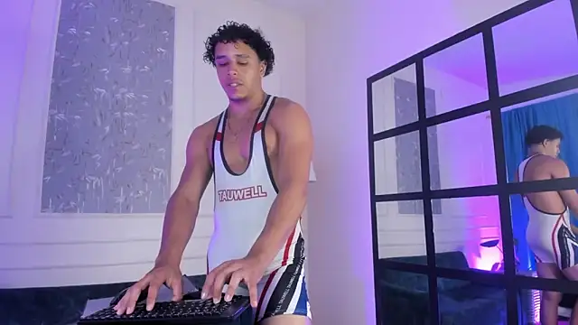 Adrian Volt online show from March 2026 03:47:01 AM