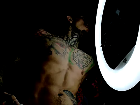 Molotov Explosive online show from October 2025 04:29:01 PM