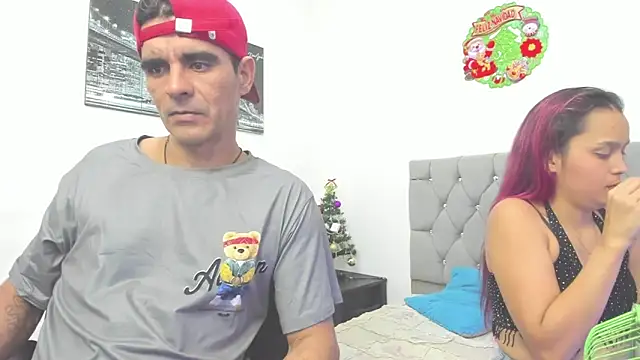 Sofi And Santy online show from January 2026 12:26:01 AM