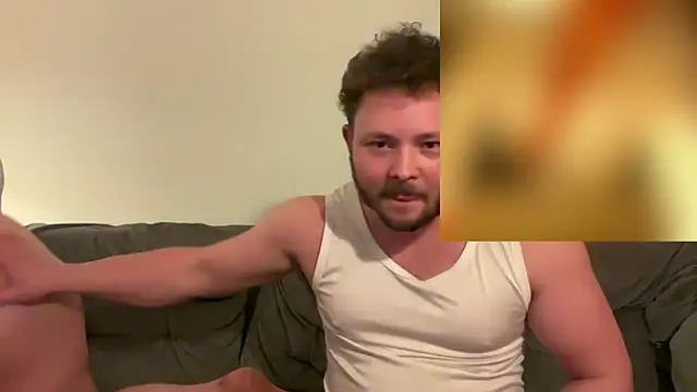 CurvyMilfWithBigJugs online show from October 2025 05:02:02 PM