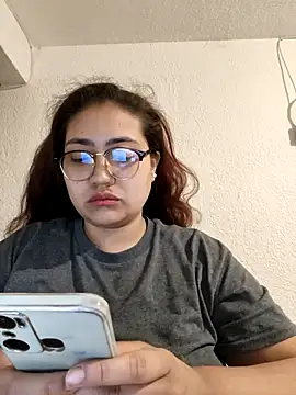 Snapshot of I_AM_ISABELLA chatting on October 2025 04:12:02 AM I AM ISABELLA online show from October 2025 04:12:02 AM