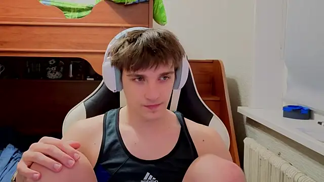 sweeetangeel online show from December 2025 07:55:01 PM