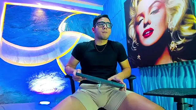 hot latin boy  online show from October 2025 02:04:01 PM