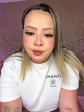 Snapshot of GenesisBlaze chatting on July 2026 09:14:01 PM GenesisBlaze online show from July 2026 09:14:01 PM
