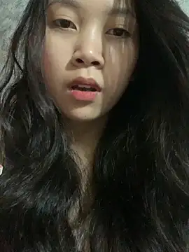 linh-lan1 online show from October 2025 12:28:02 PM