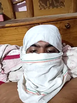 delhi  man 1 online show from June 2026 07:13:02 PM