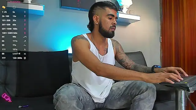 Snapshot of black_kameron_ chatting on October 2025 09:50:01 PM black kameron  online show from October 2025 09:50:01 PM