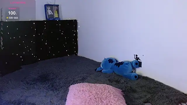 Megan ve online show from October 2025 01:40:01 AM