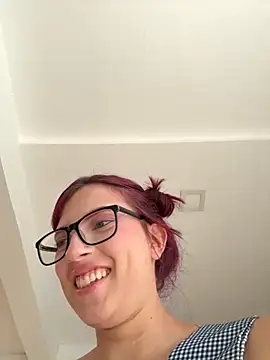 l0lita sweet online show from November 2025 08:12:01 PM