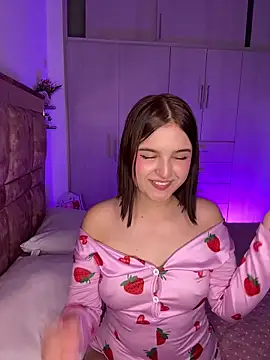 MIACUTEE  online show from November 2025 09:13:01 PM