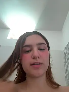MIACUTEE  online show from July 2026 08:11:02 PM