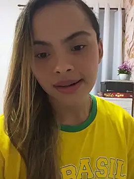 safadinhaquenteW online show from June 2026 04:08:02 PM