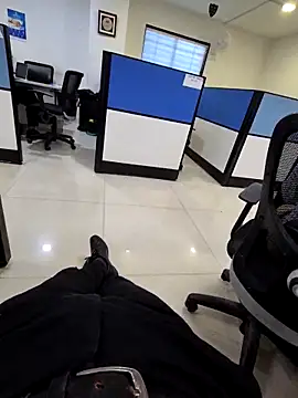 crawlerdrill online show from January 2026 07:02:02 AM