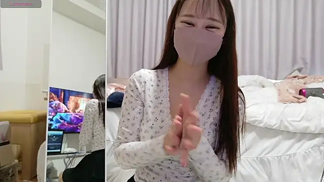 Komomo ch online show from March 2026 05:46:02 AM