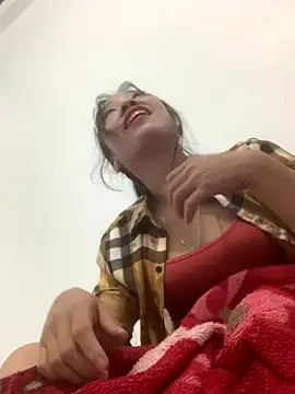 Linh sexyy online show from October 2025 07:56:01 AM