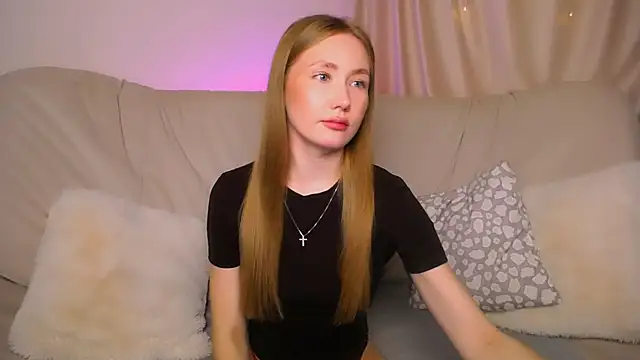 Snapshot of EllyColins chatting on July 2026 03:15:02 AM EllyColins online show from July 2026 03:15:02 AM