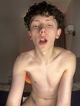 TwinksNextDoor online show from April 2026 04:30:02 PM