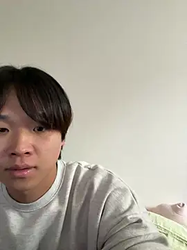 Snapshot of nagi_112 chatting on April 2026 05:06:01 AM nagi 112 online show from April 2026 05:06:01 AM