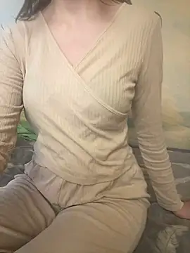 KittieCreme online show from January 2026 10:53:01 AM