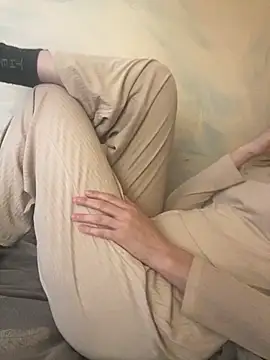 KittieCreme online show from February 2026 07:56:01 AM