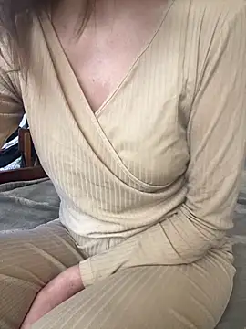 KittieCreme online show from February 2026 09:27:01 AM