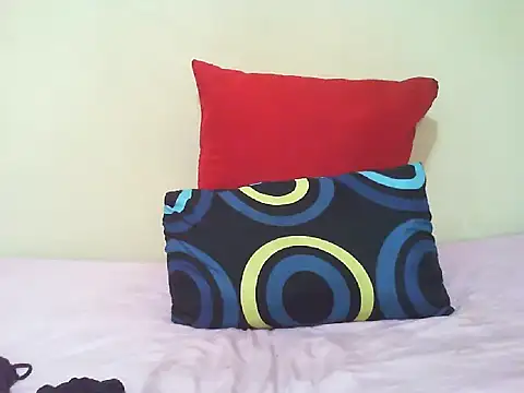 LICIOUSEBOOBSXX online show from December 2025 10:42:01 AM