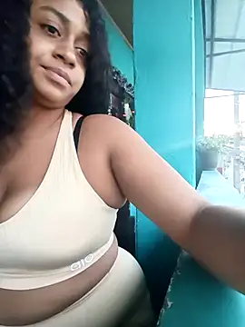 lacrespa24 online show from December 2025 10:48:01 PM