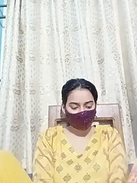 Hot Baby250 online show from July 2026 01:03:01 PM