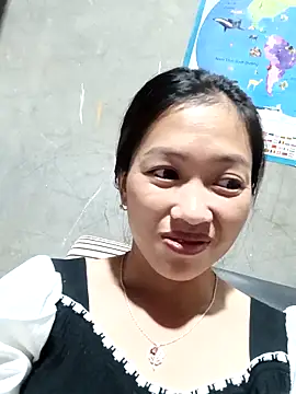 -Paige- online show from October 2025 12:06:02 PM