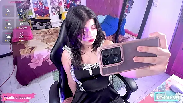 Snapshot of selina_lovers_ chatting on May 2026 03:48:02 AM selina lovers online show from May 2026 03:48:02 AM