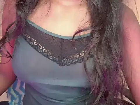 Rashiii  online show from October 2025 03:07:01 AM