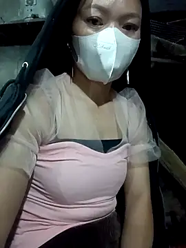 nat-tri online show from November 2025 09:58:01 PM