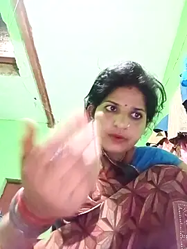 Snapshot of Karishma_cute chatting on October 2025 06:04:01 PM Karishma cute online show from October 2025 06:04:01 PM