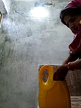 Snapshot of Karishma_cute chatting on November 2025 01:17:02 AM Karishma cute online show from November 2025 01:17:02 AM