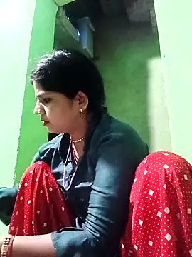 Snapshot of Karishma_cute chatting on November 2025 01:22:01 PM Karishma cute online show from November 2025 01:22:01 PM