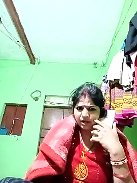 Snapshot of Karishma_cute chatting on November 2025 03:01:02 PM Karishma cute online show from November 2025 03:01:02 PM