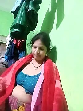 Snapshot of Karishma_cute chatting on November 2025 03:12:02 PM Karishma cute online show from November 2025 03:12:02 PM