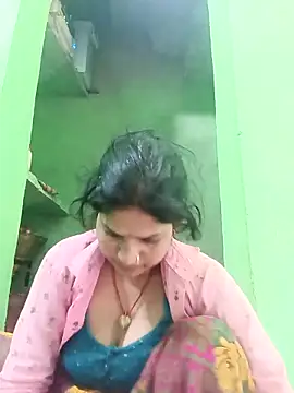 Snapshot of Karishma_cute chatting on November 2025 03:16:01 AM Karishma cute online show from November 2025 03:16:01 AM