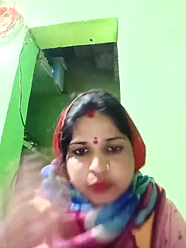 Snapshot of Karishma_cute chatting on November 2025 01:01:01 PM Karishma cute online show from November 2025 01:01:01 PM